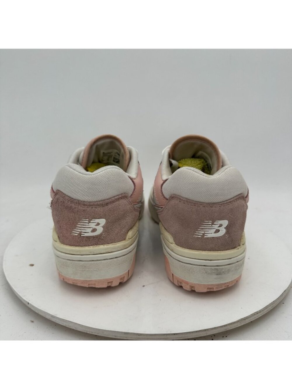 New Balance 550 Women Size 9B BBW550CD Pink Sand White Leather Training Shoes - Picture 5 of 11
